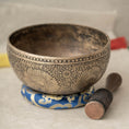 Load image into Gallery viewer, Antique style floral engraved Singing Bowlfor Heart Chakra with warm brass finish, blue cushion and wooden mallet