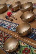 Load image into Gallery viewer, Himalayas Singing Bowl Chakra Set - Tibetan Bowl