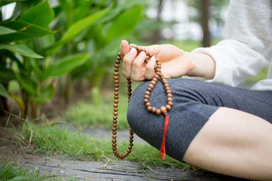 Using Bodhi Mala for Meditation