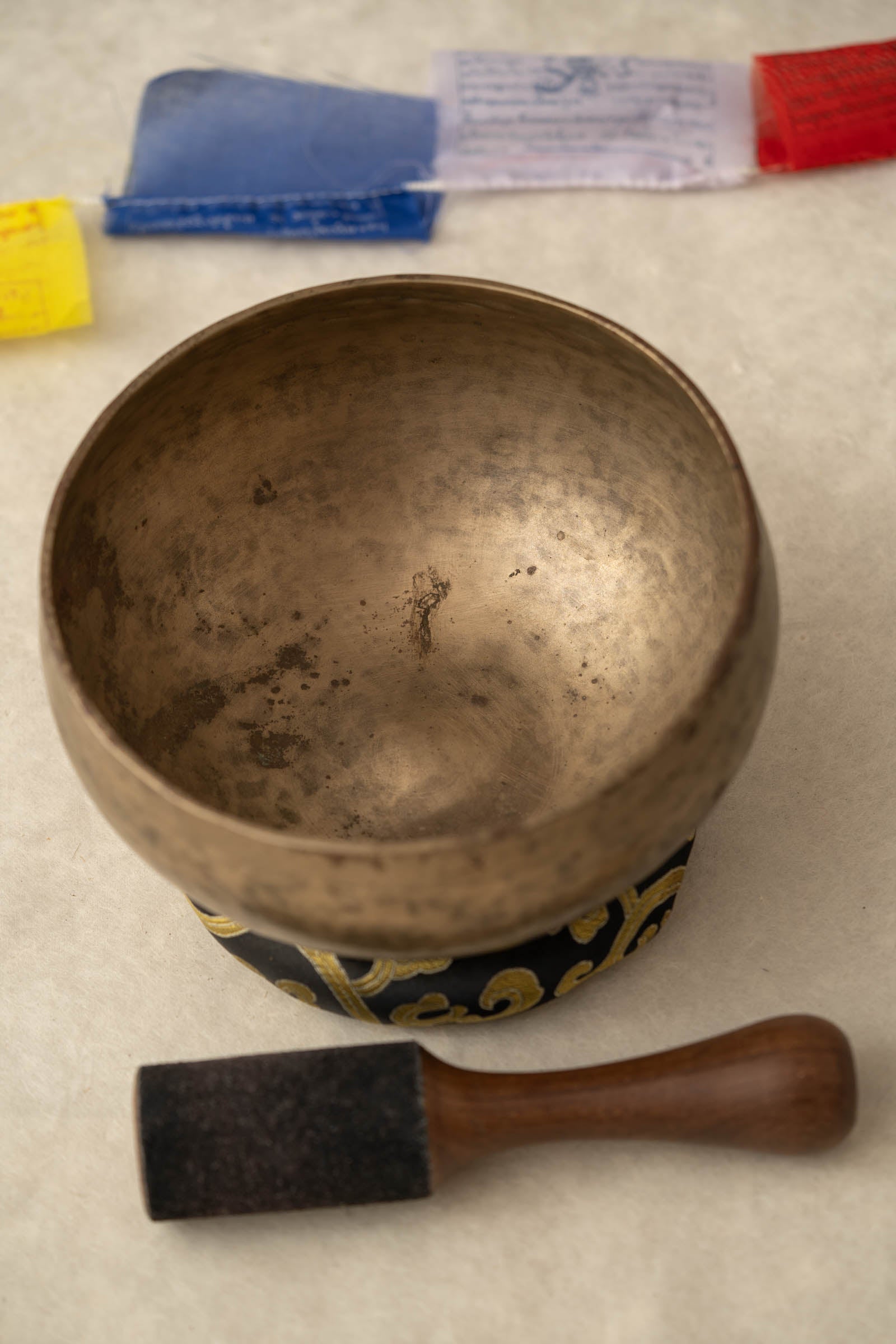 Authentic Himalayan Kopre singing bowl for yoga and sound healing