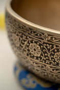 Load image into Gallery viewer, Handmade Full Lotus engraved Tibetan singing bowl with cushion and wooden mallet
