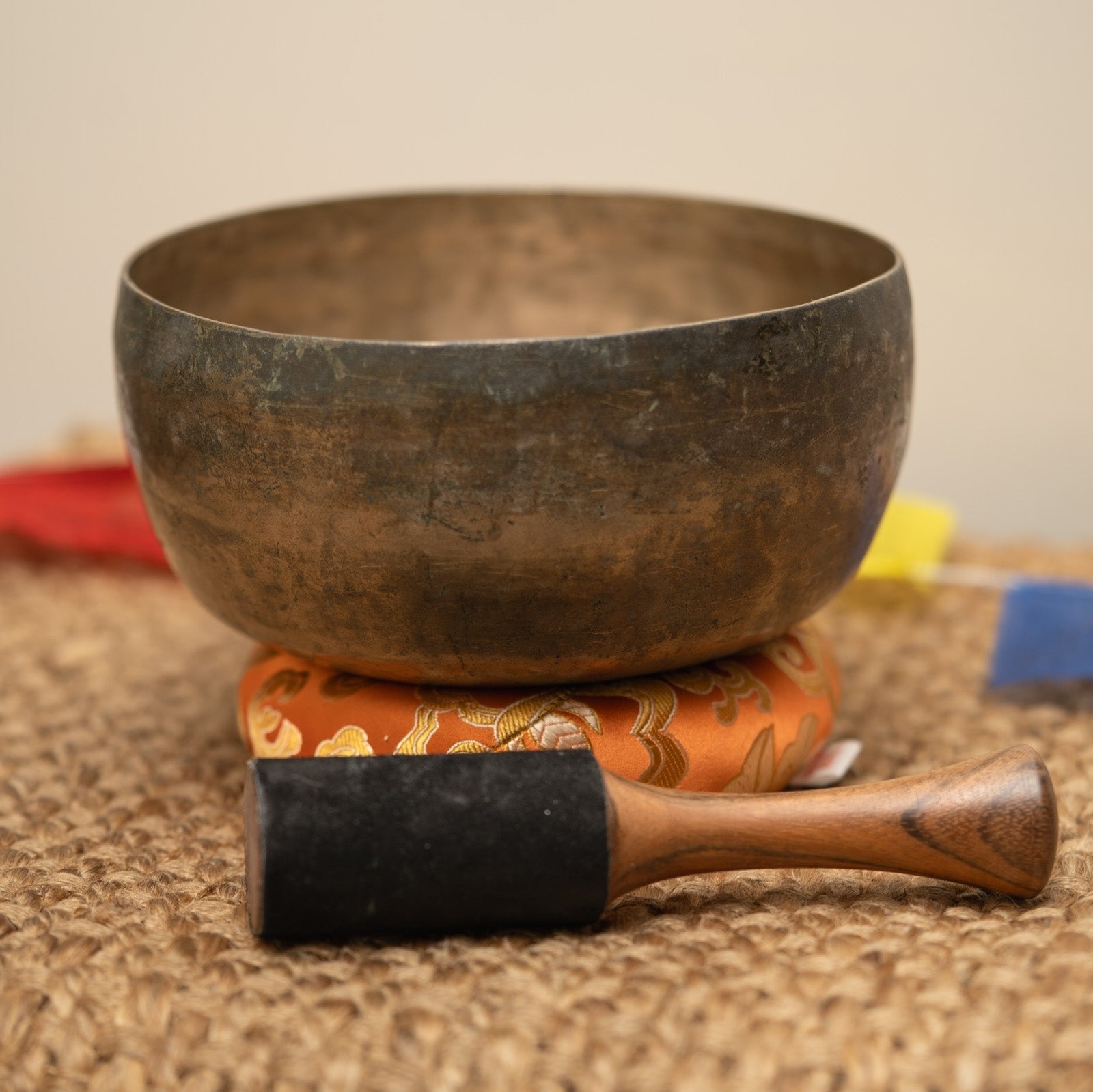 Kopre Singing Bowl (Lower F#2 & Higher C5)