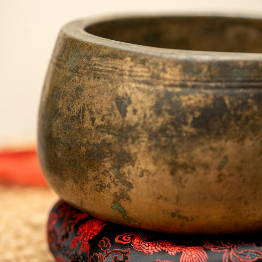 Mani Singing Bowl  (G4 | 375 Hz)