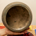 Load image into Gallery viewer, Mani Singing Bowl  (G4 | 375 Hz)
