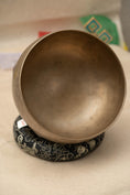 Load image into Gallery viewer, Kopre Singing Bowl for Heart and Crown Chakra - Antique Bowl
