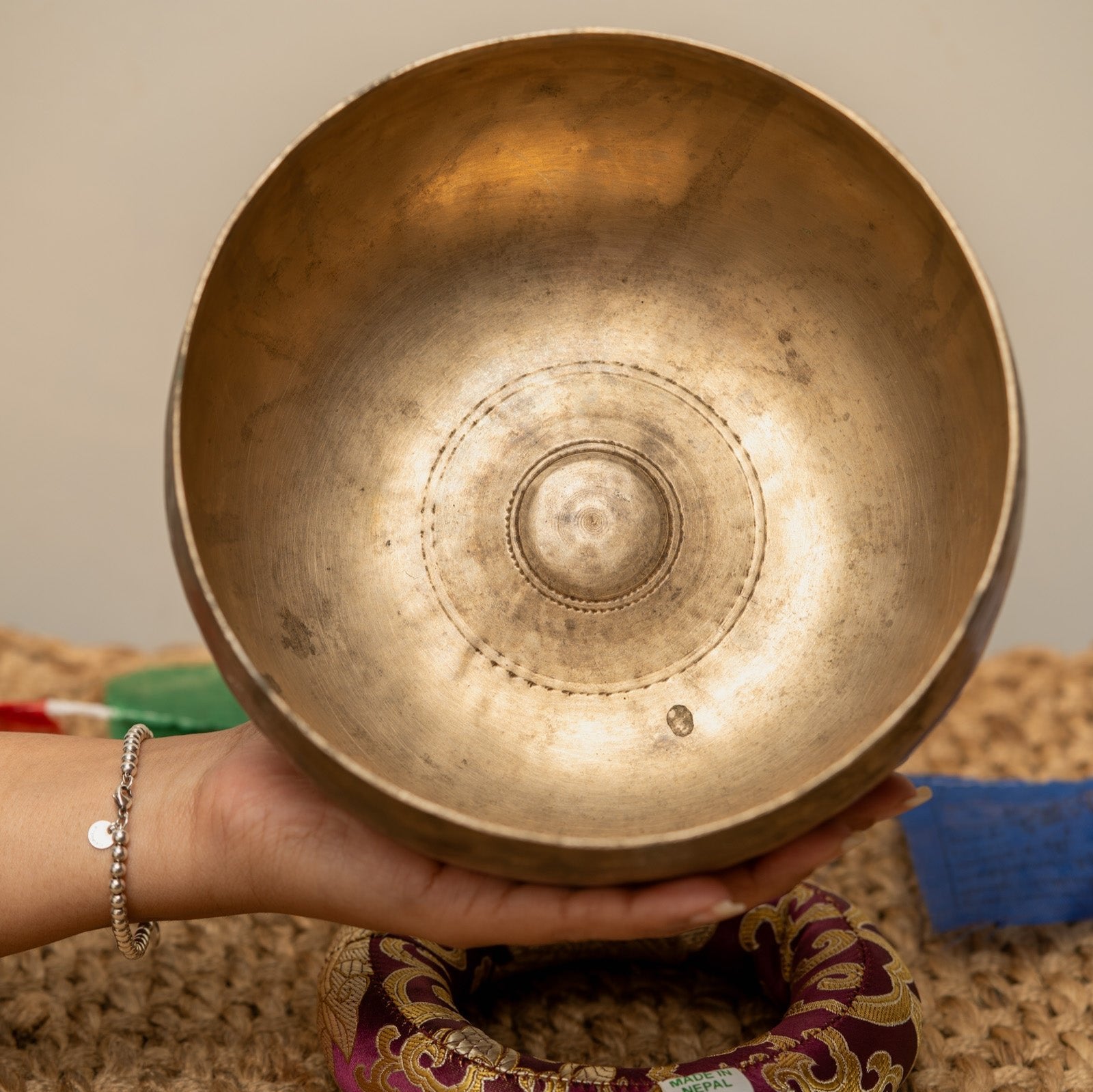 Thadobati Singing Bowl for Root Chakra and Heart Chakra